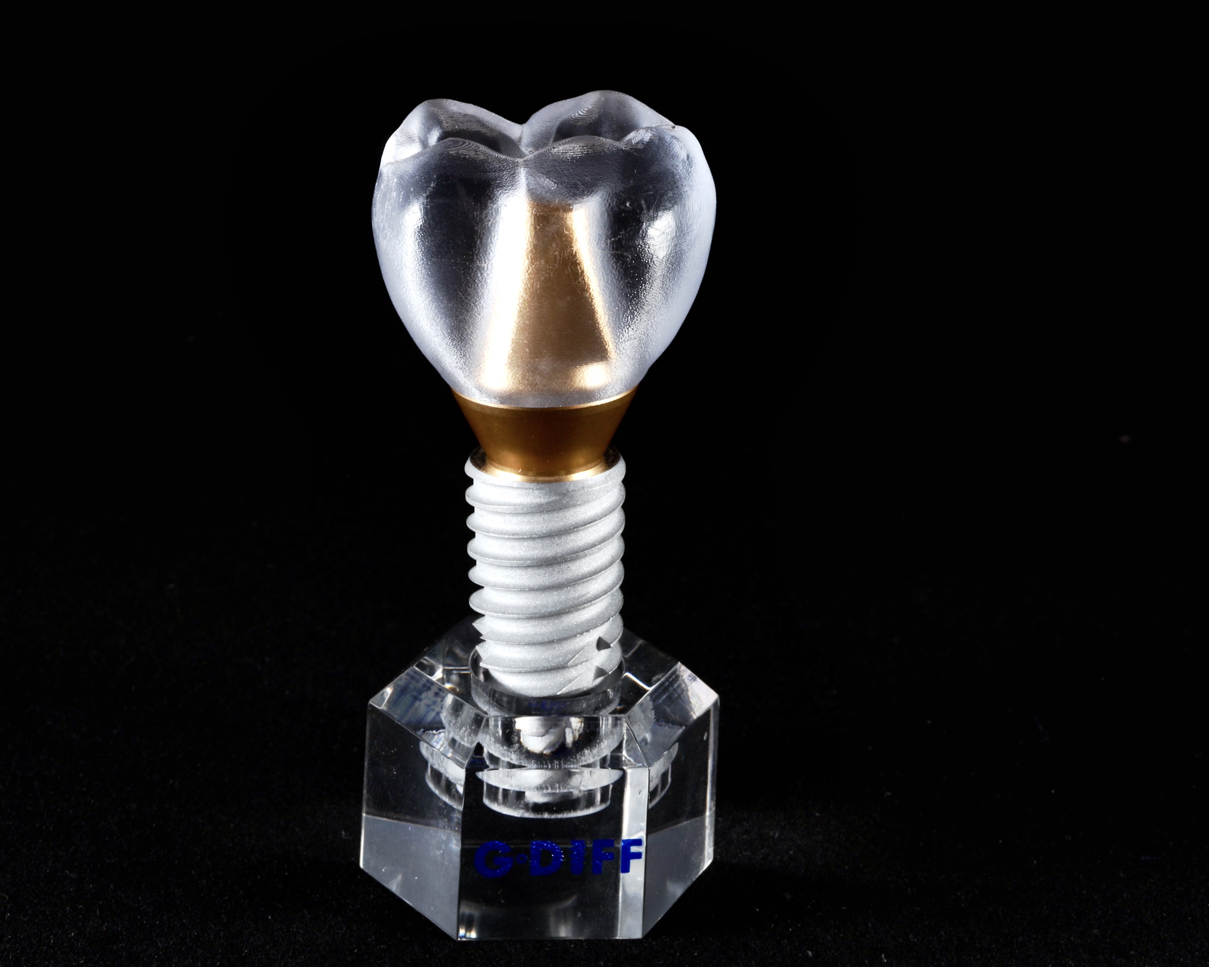 Implantati